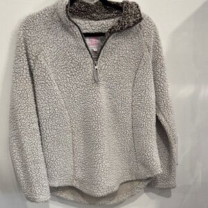 Cozy Sherpa Half-Zip Pullover - Light Gray with Dark Gray Trim
